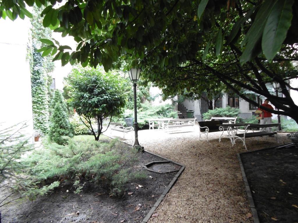 Casa Nora Hotel Budapest Exterior photo