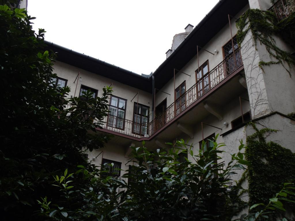 Casa Nora Hotel Budapest Exterior photo