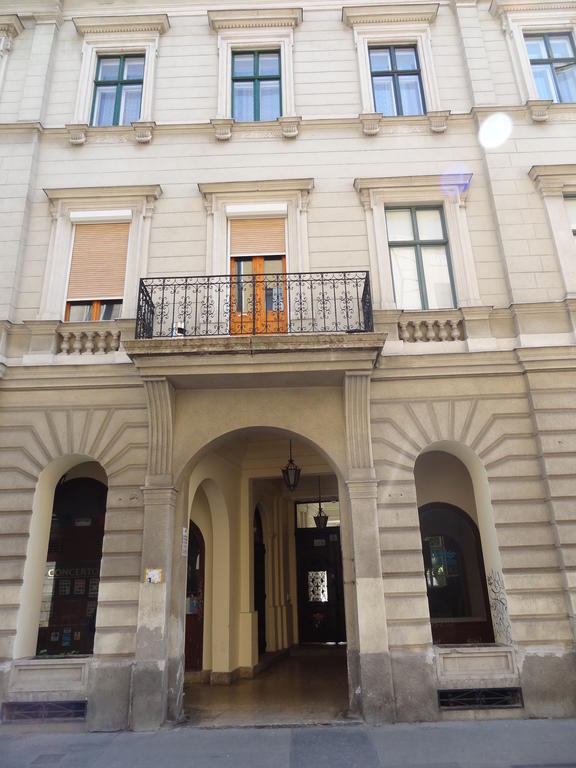 Casa Nora Hotel Budapest Exterior photo